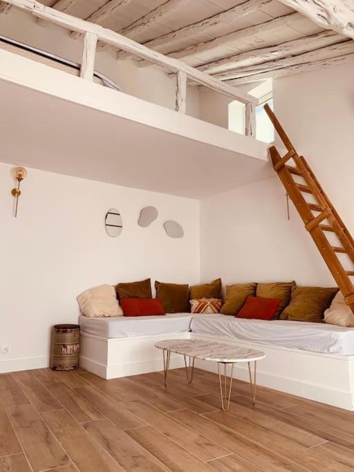 Duplex Pour 2 A 6 Personnes Avec Terrasse En Plein Coeur De La Citadelle De Bonifacio Apartment Bonifacio (Corsica)