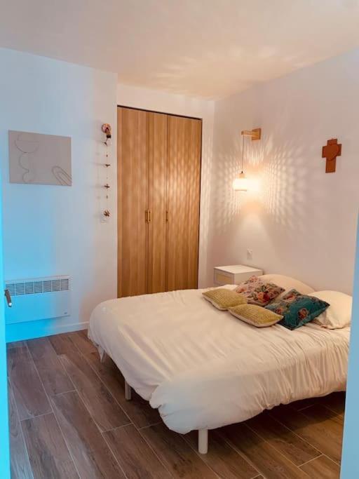 Duplex Pour 2 A 6 Personnes Avec Terrasse En Plein Coeur De La Citadelle De Bonifacio